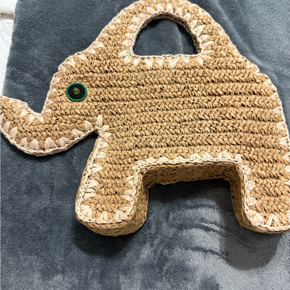 Handmade Elephant Woven Bag - Tan and Cream